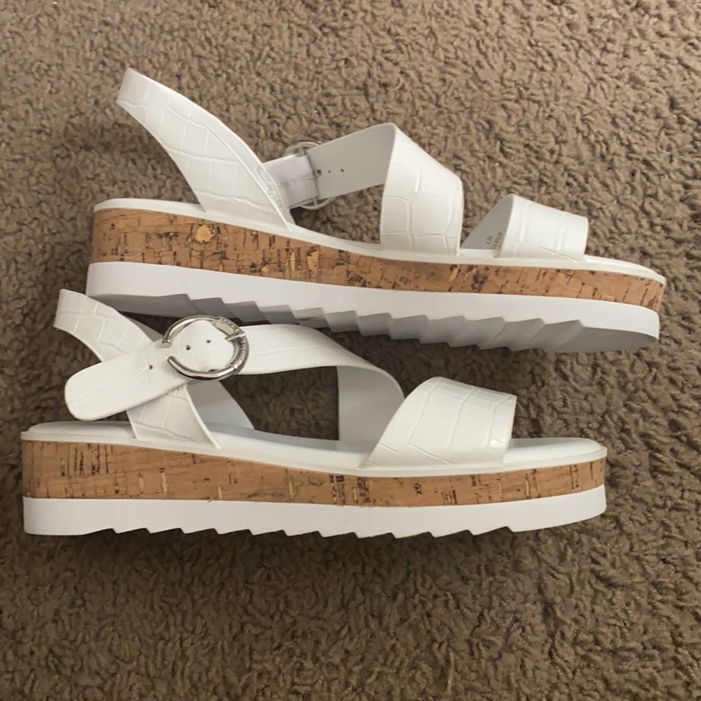 White platform Marc fisher sandals